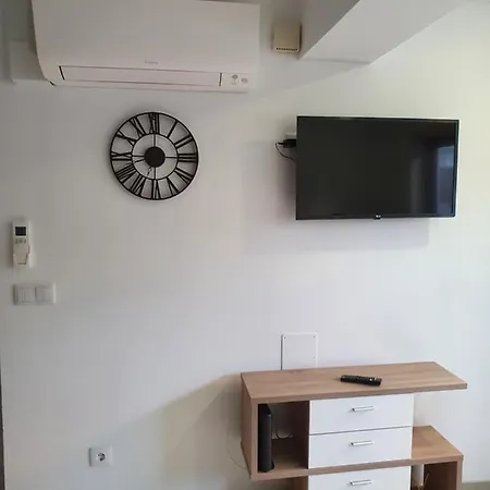 Apartment Summer House *